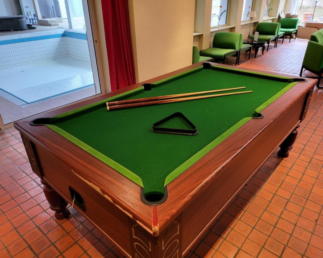 Hotel Causse Comtal Rodez, The Originals Relais Gages-le-Haut Εξωτερικό φωτογραφία