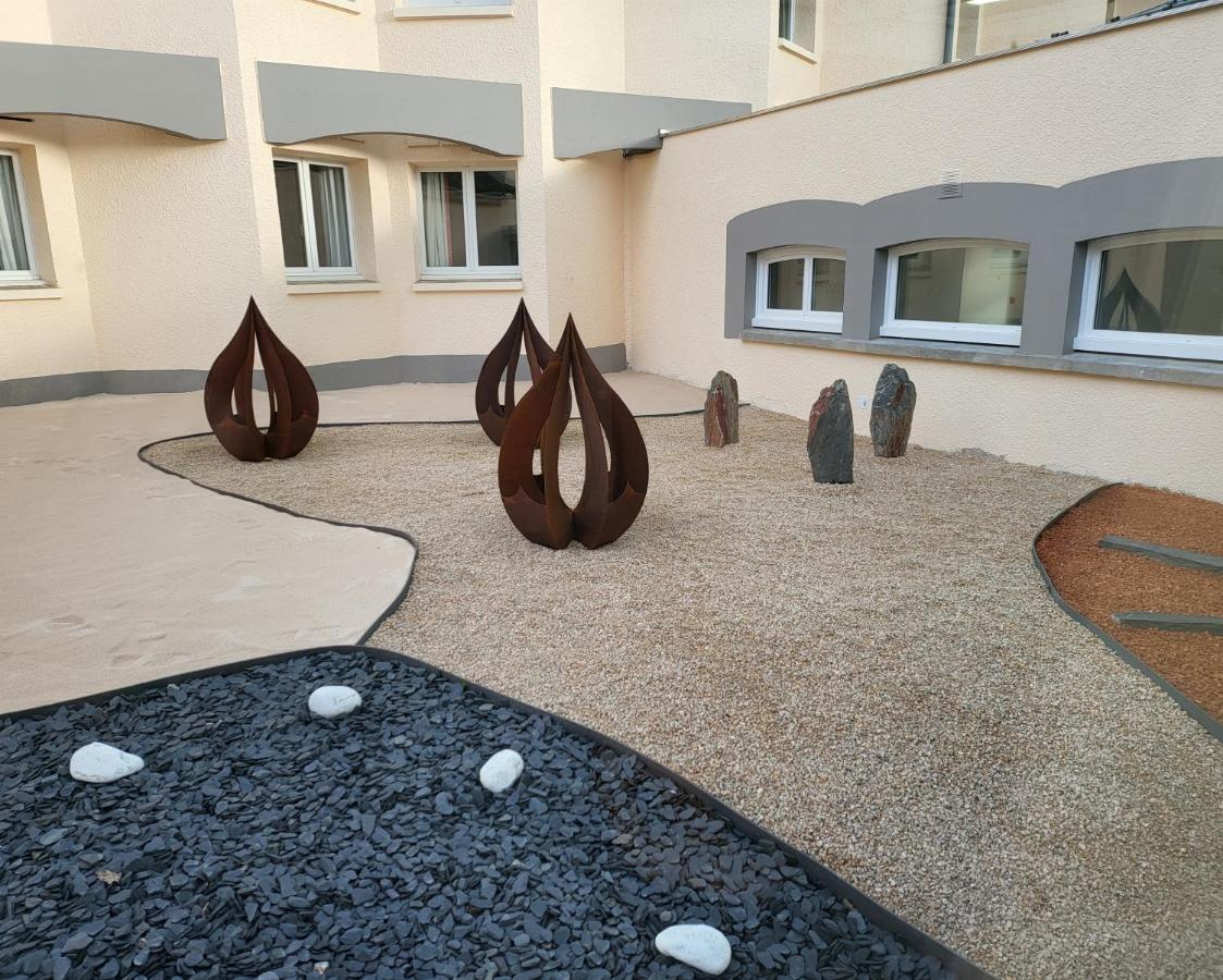 Hotel Causse Comtal Rodez, The Originals Relais Gages-le-Haut Εξωτερικό φωτογραφία