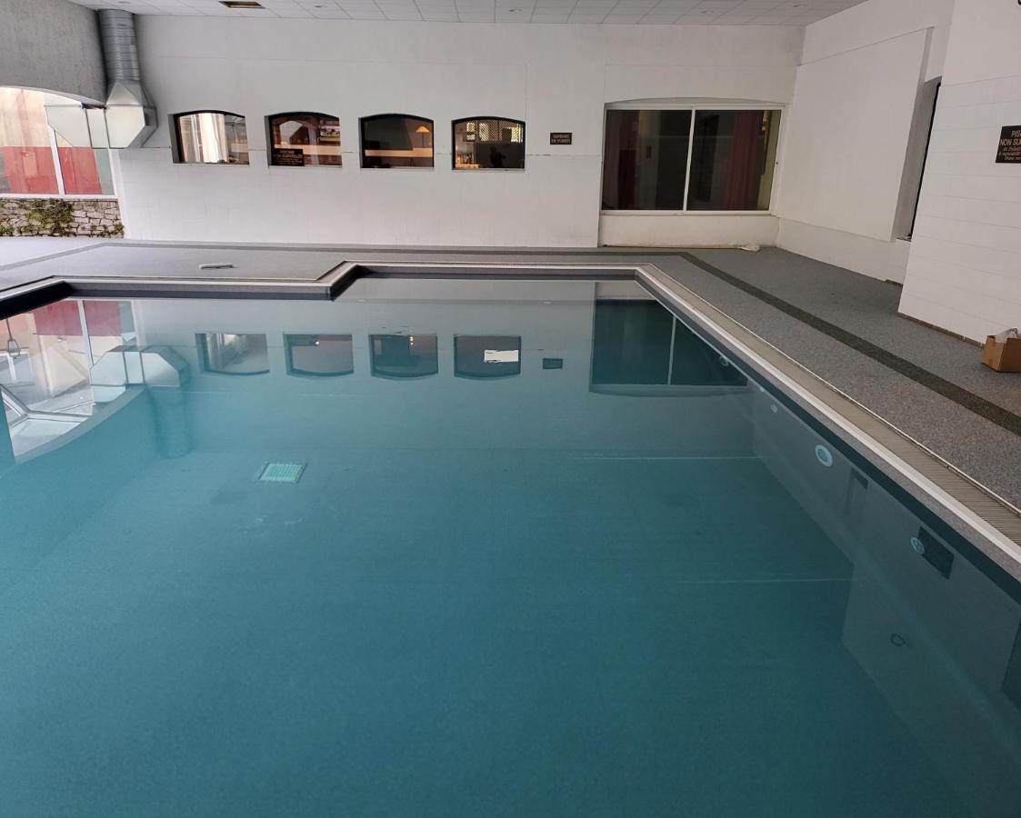 Hotel Causse Comtal Rodez, The Originals Relais Gages-le-Haut Εξωτερικό φωτογραφία